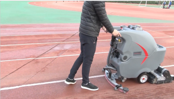 高美洗掃一體機(jī)，助力頑固污垢清理