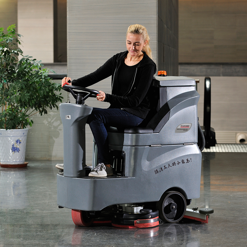 駕駛式洗地機的常見常識