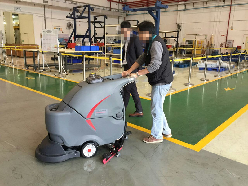 洗地機生產(chǎn)廠家實力源自哪里？